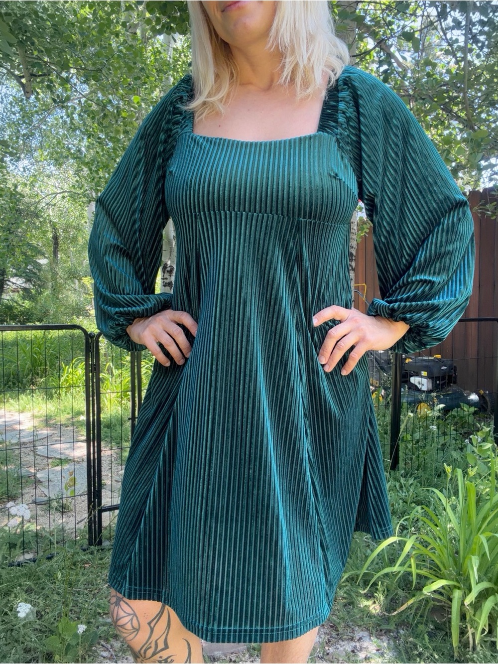 Emerald Green Velvet Pleated Square-Neck Dress